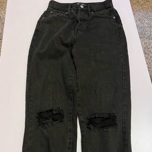 black pac sun jeans with holes on knees